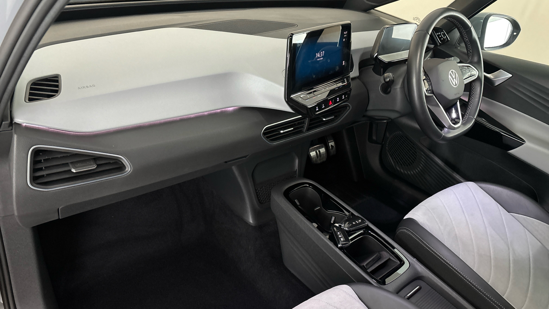 4060453 150kW Family Pro Performance 58kWh 5dr Auto