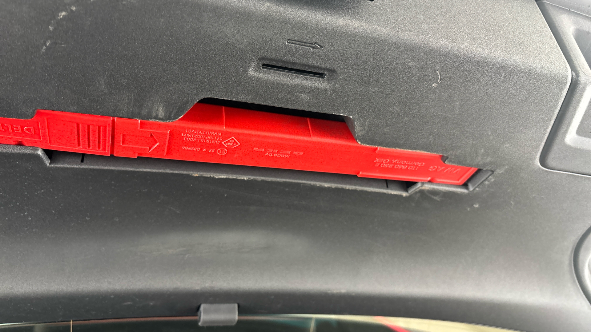 4049551 107KW Family Pro 58kWh 5dr Auto