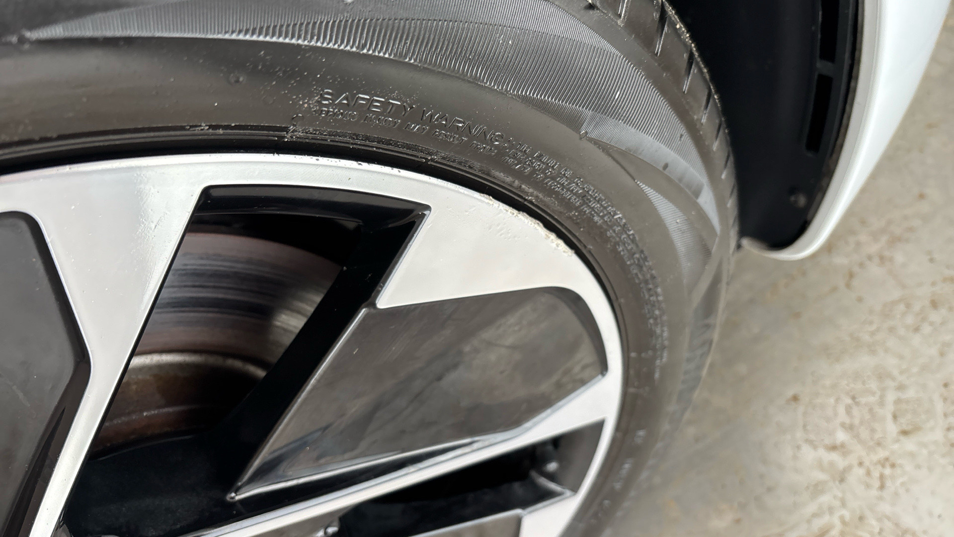 4049535 150kW Family Pro Performance 58kWh 5dr Auto