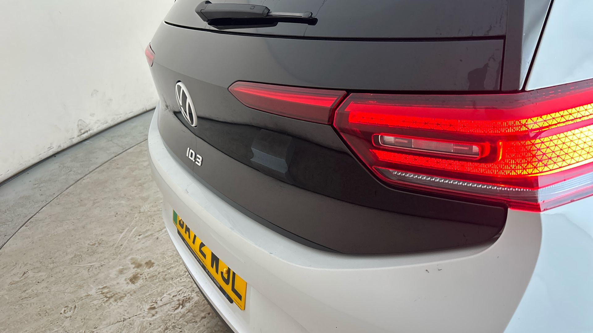 4049535 150kW Family Pro Performance 58kWh 5dr Auto