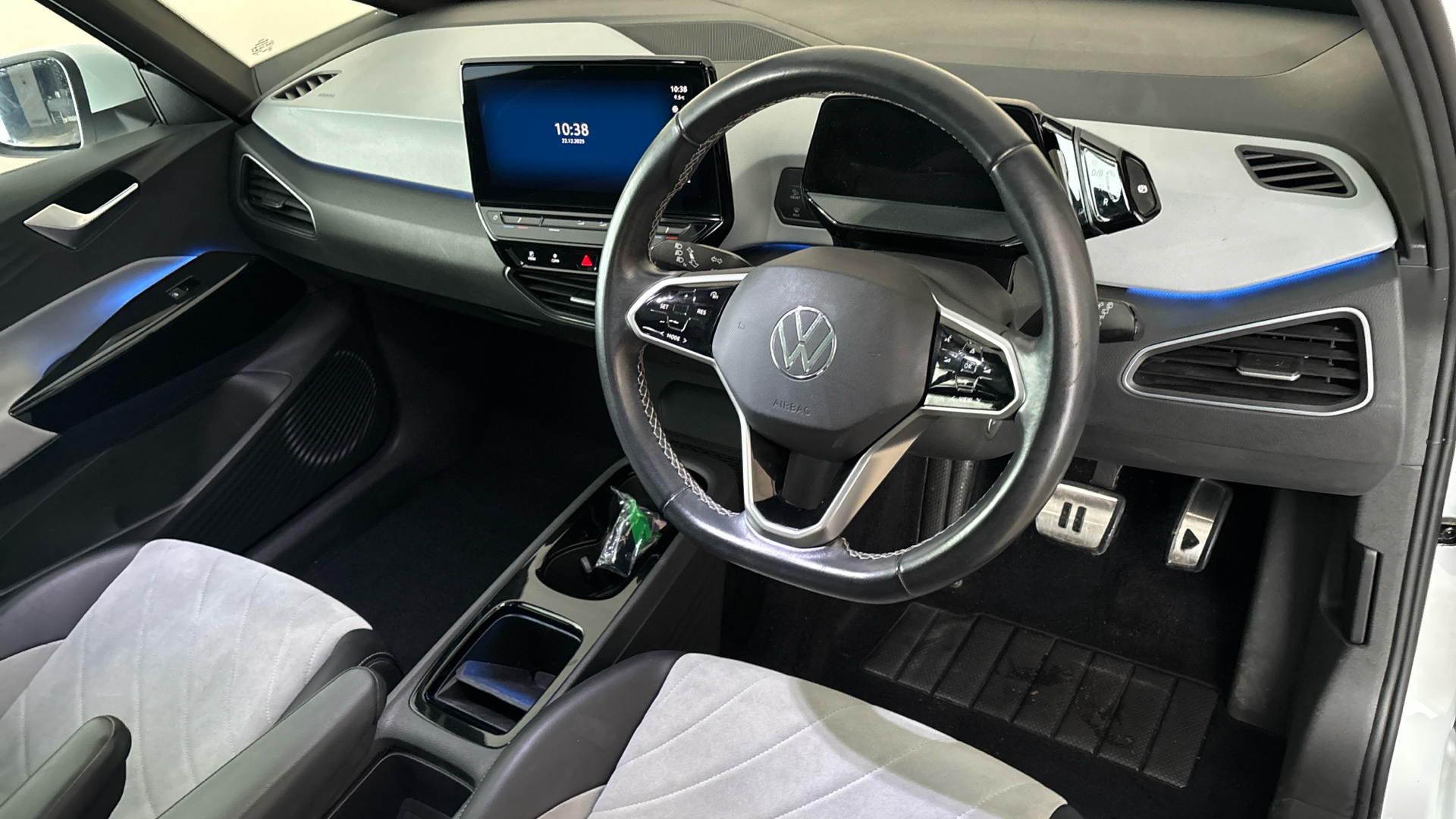 4049535 150kW Family Pro Performance 58kWh 5dr Auto