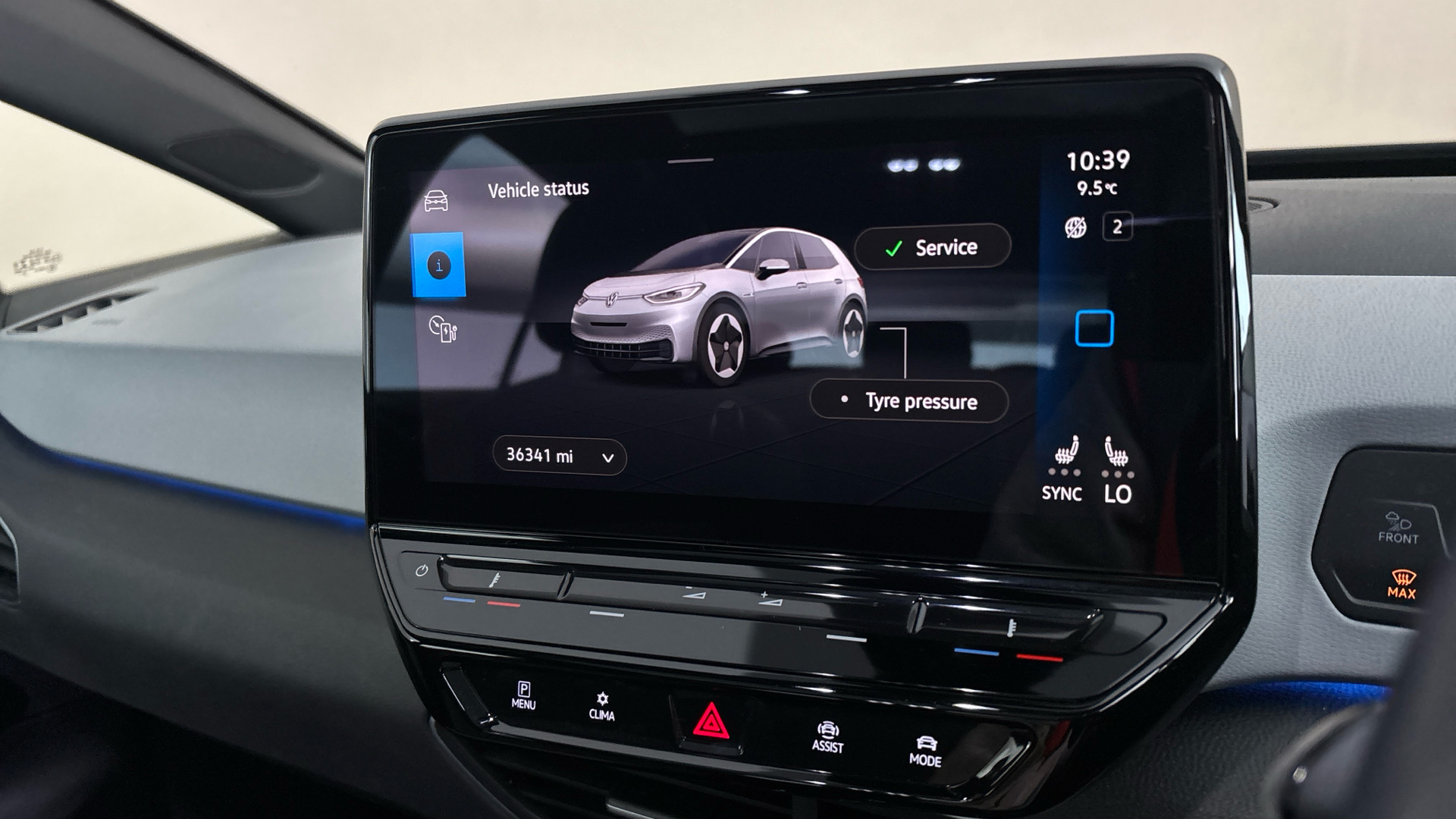 4049535 150kW Family Pro Performance 58kWh 5dr Auto