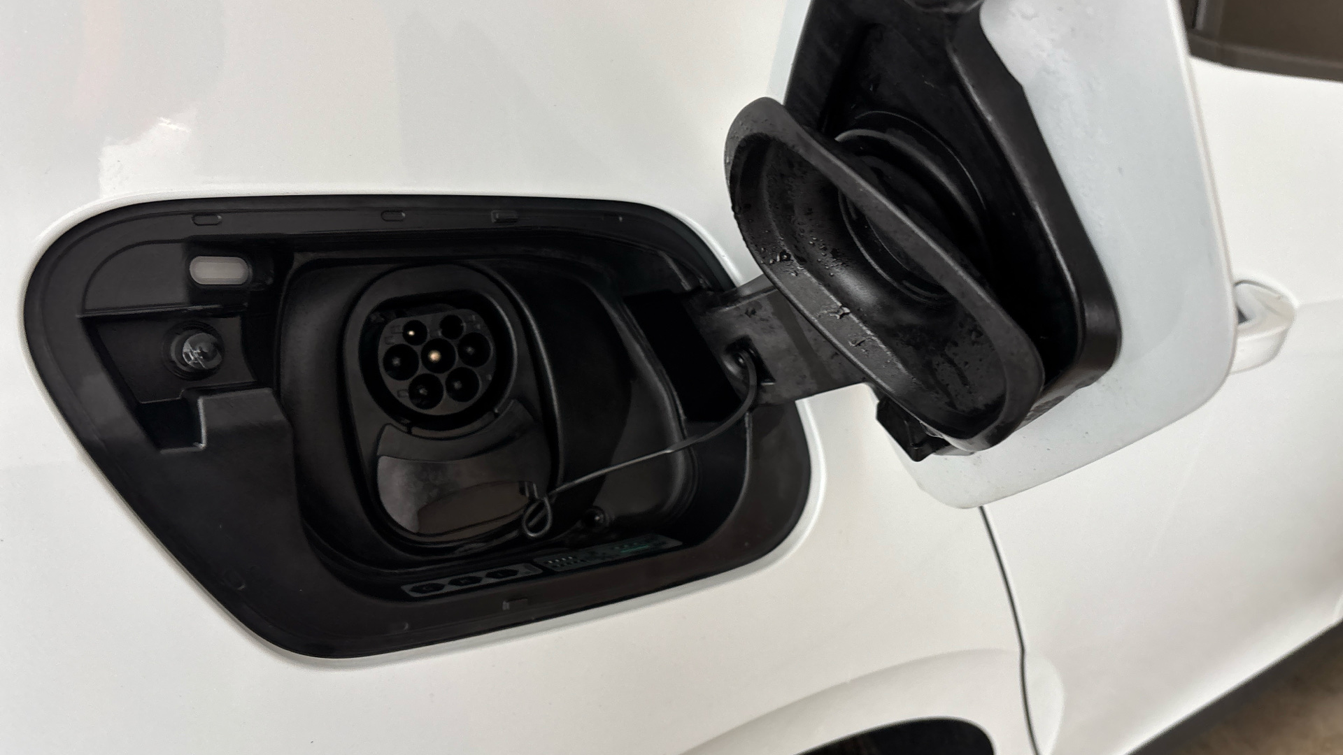 4049535 150kW Family Pro Performance 58kWh 5dr Auto