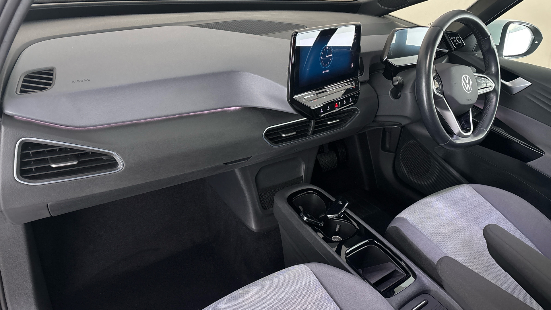 4020864 150kW Life Pro Performance 58kWh 5dr Auto