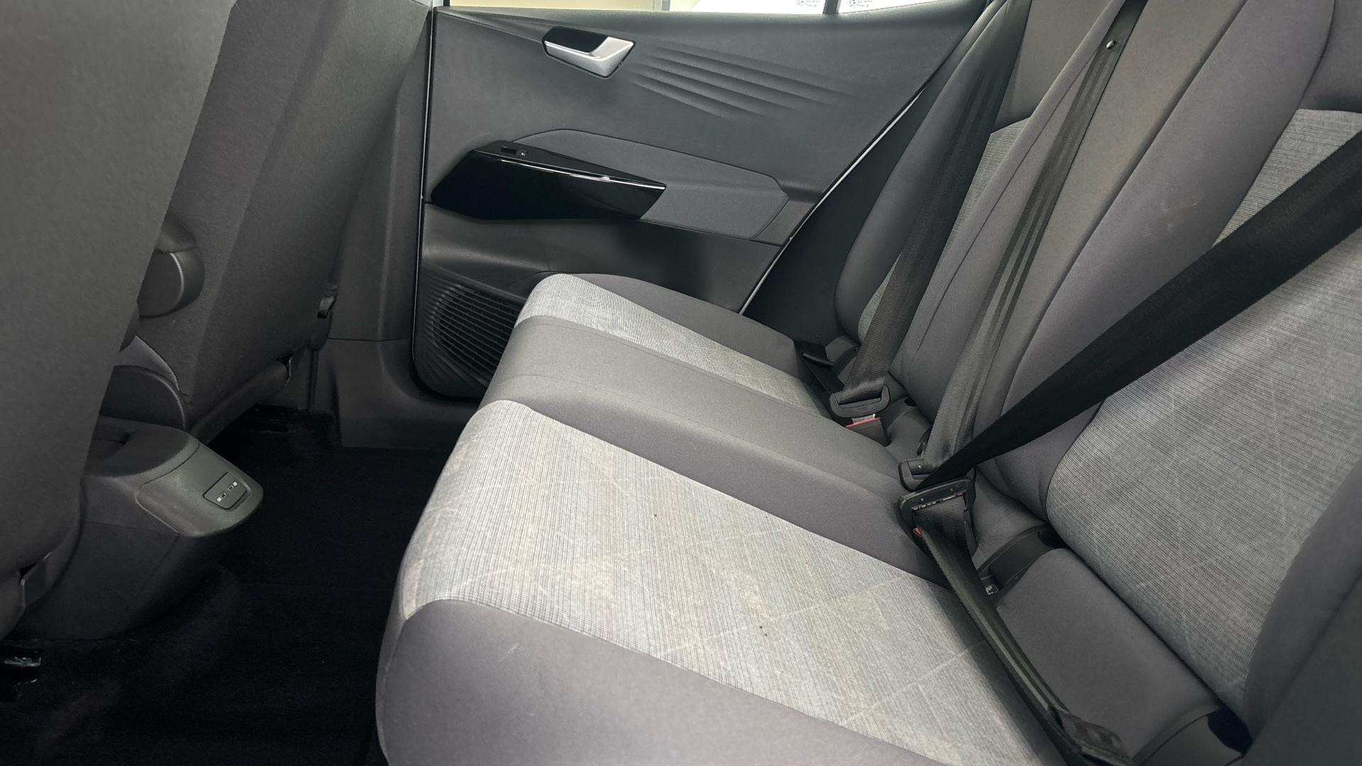 4020864 150kW Life Pro Performance 58kWh 5dr Auto