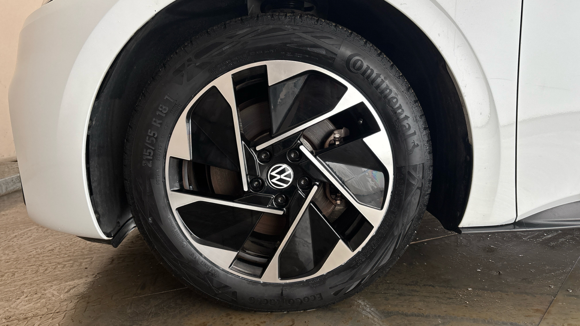 4020864 150kW Life Pro Performance 58kWh 5dr Auto