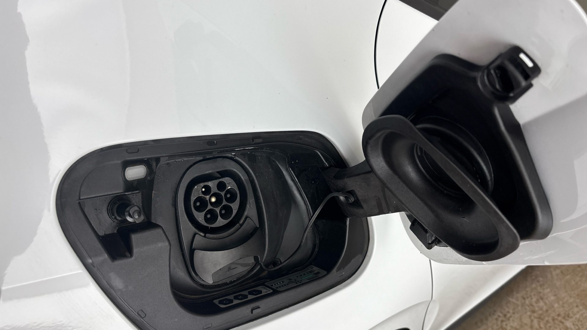 4020864 150kW Life Pro Performance 58kWh 5dr Auto