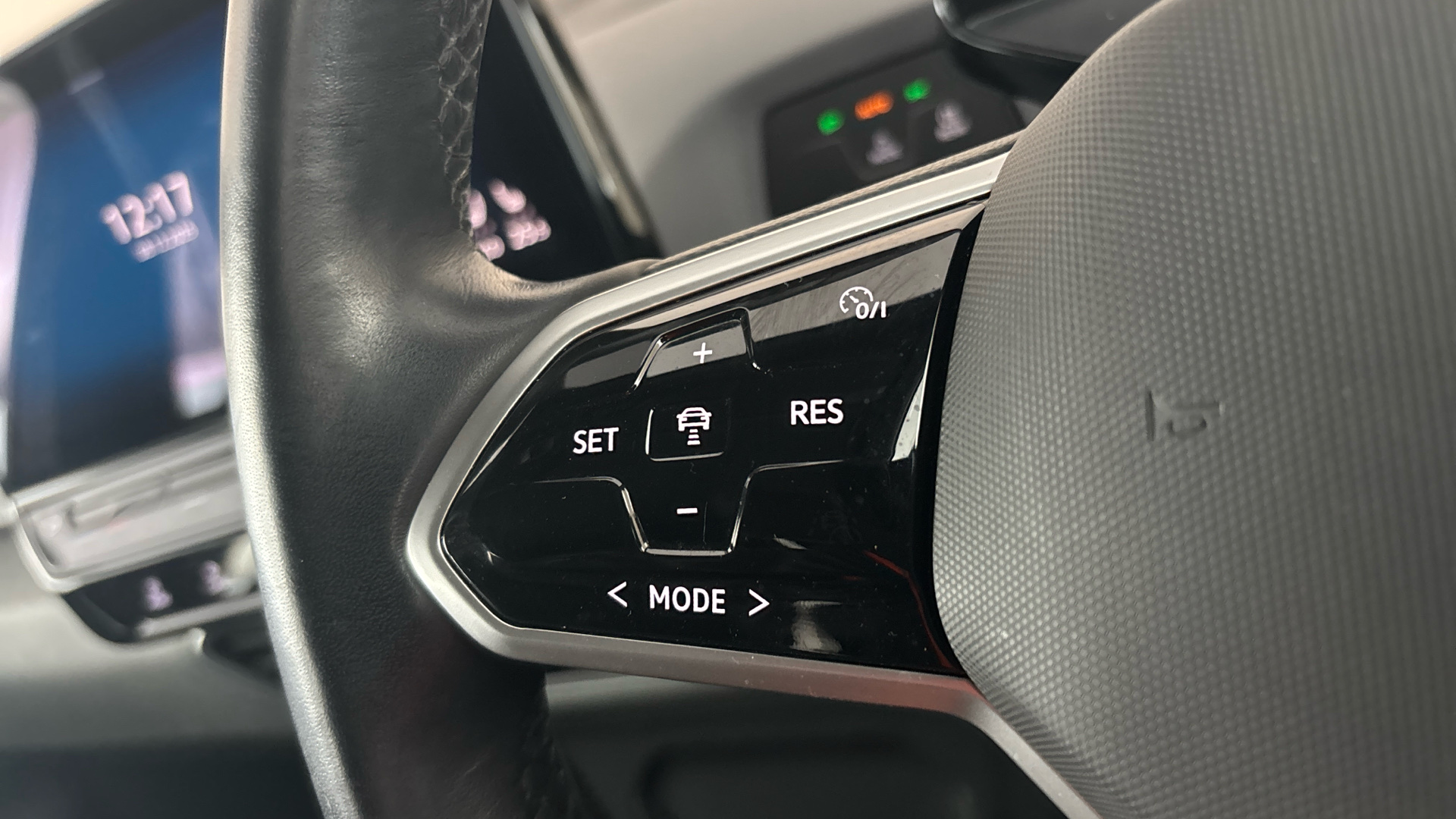 4020864 150kW Life Pro Performance 58kWh 5dr Auto