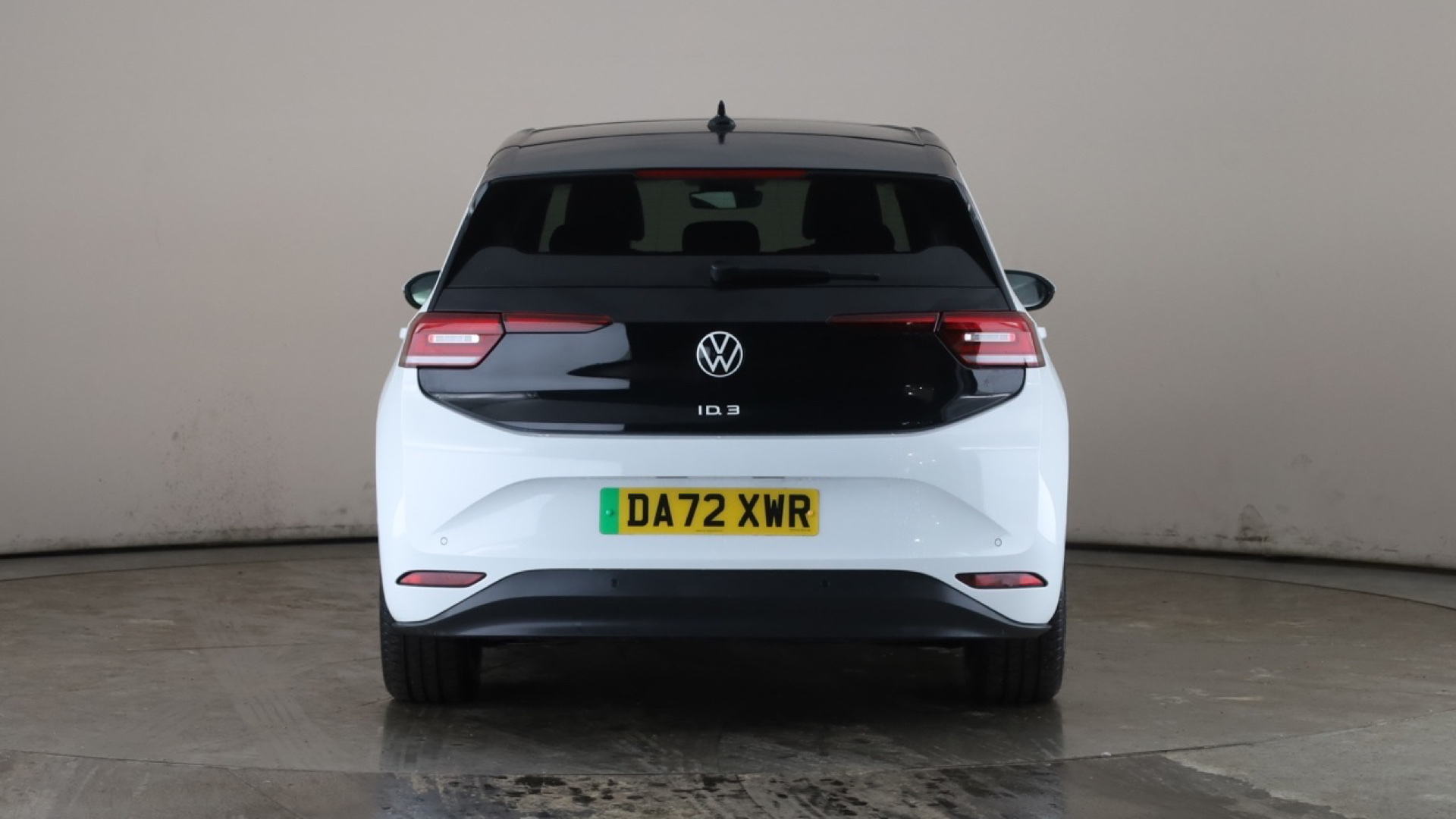 4020910 150kW Family Pro Performance 58kWh 5dr Auto