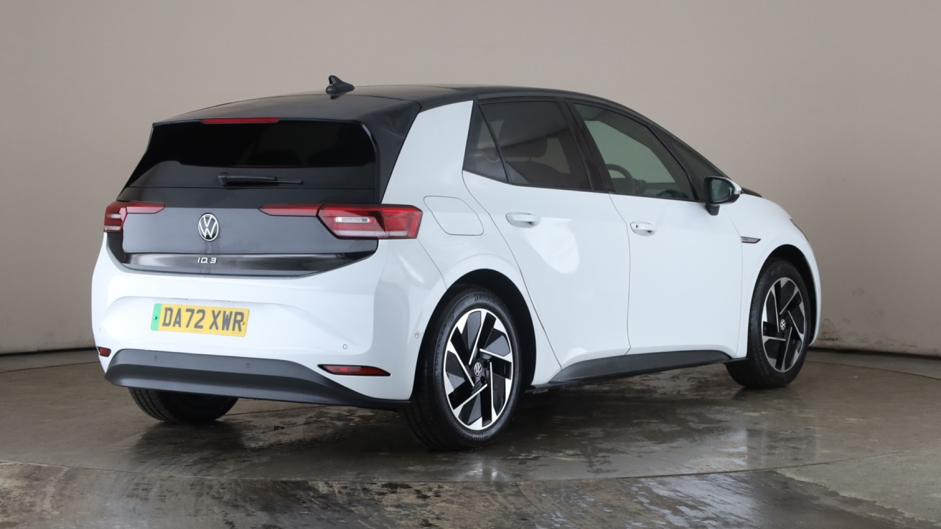 4020910 150kW Family Pro Performance 58kWh 5dr Auto