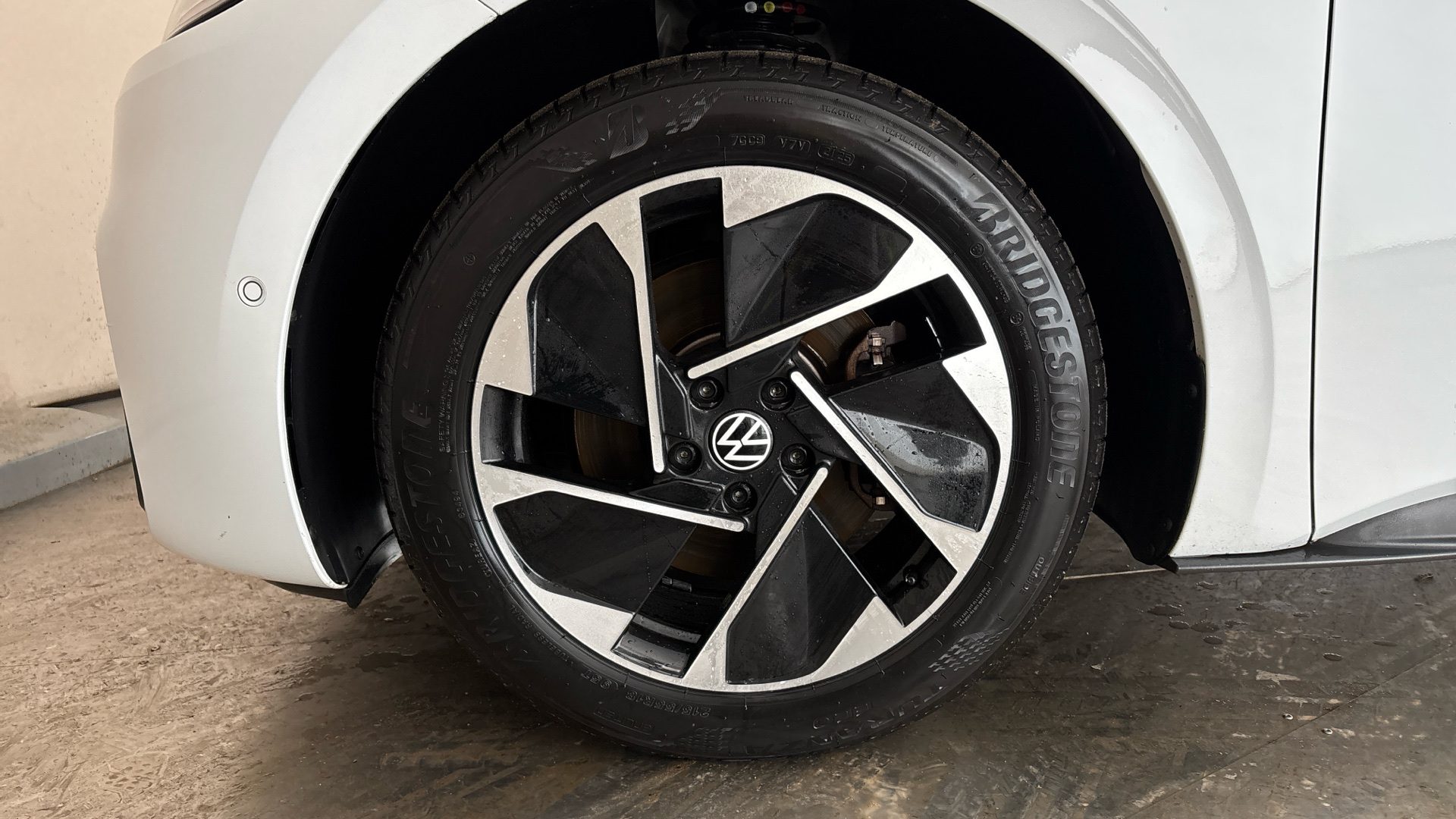 4020910 150kW Family Pro Performance 58kWh 5dr Auto