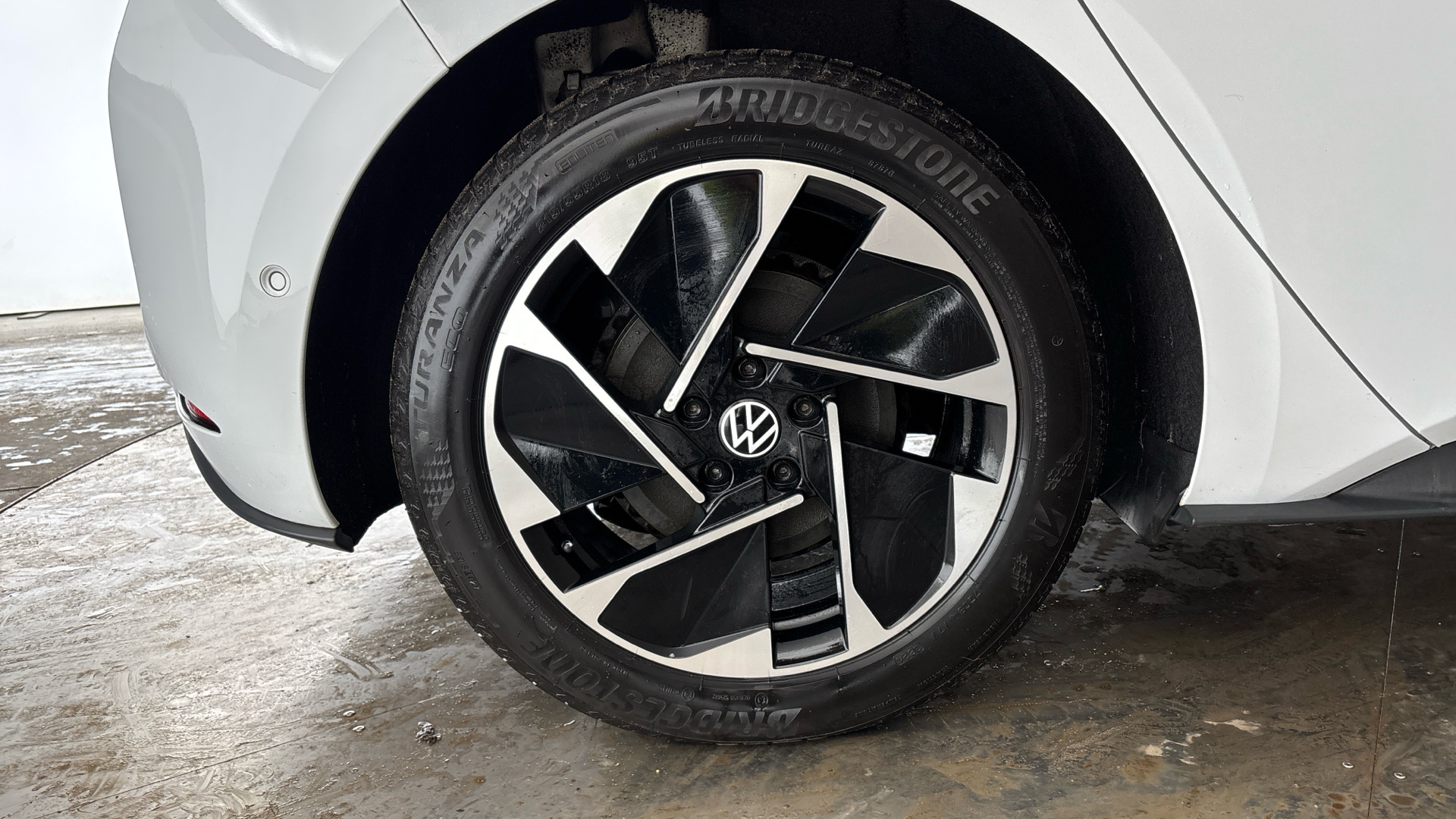 4020910 150kW Family Pro Performance 58kWh 5dr Auto