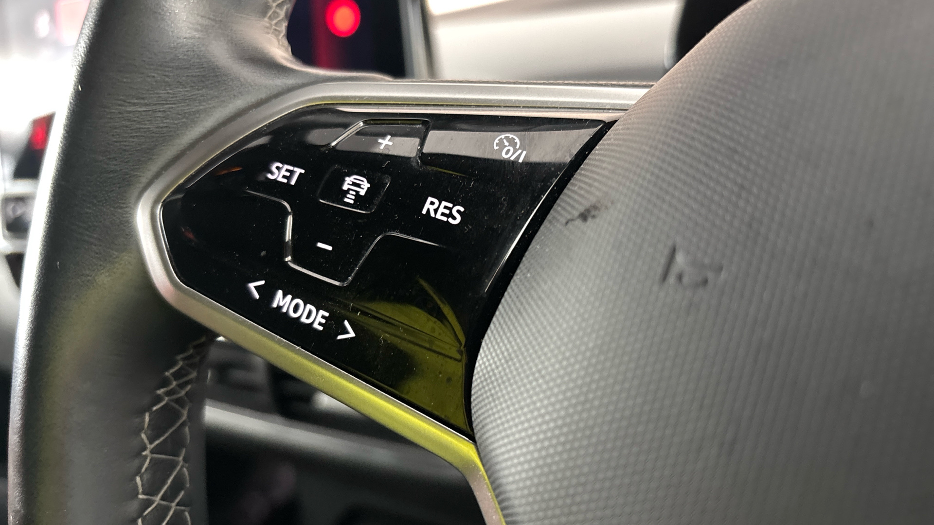 4020910 150kW Family Pro Performance 58kWh 5dr Auto