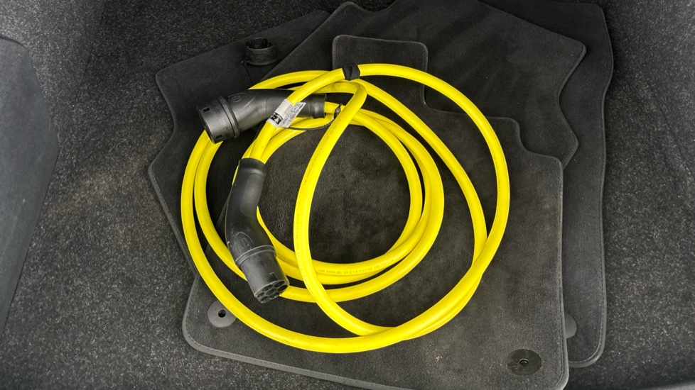 SKODA ENYAQ Image 22