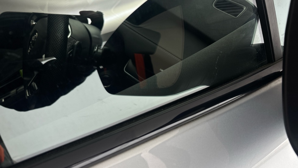 SKODA ENYAQ Scratches