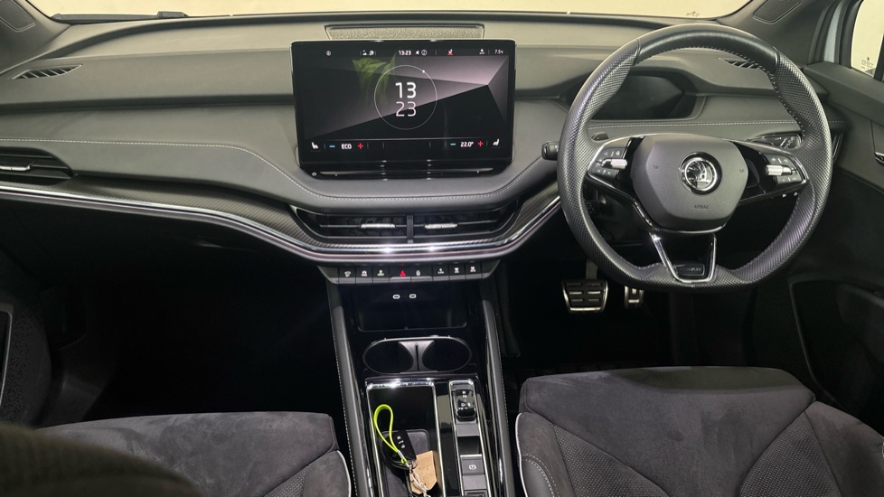 SKODA ENYAQ Image 11