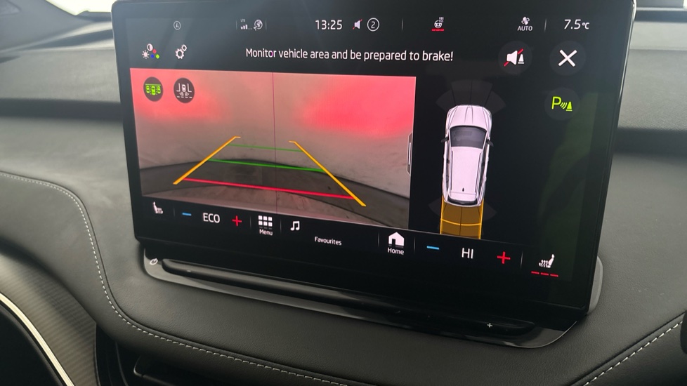 SKODA ENYAQ reverse camera