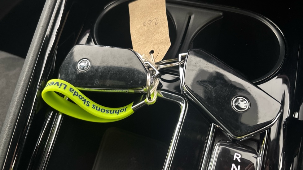 SKODA ENYAQ 2 keys
