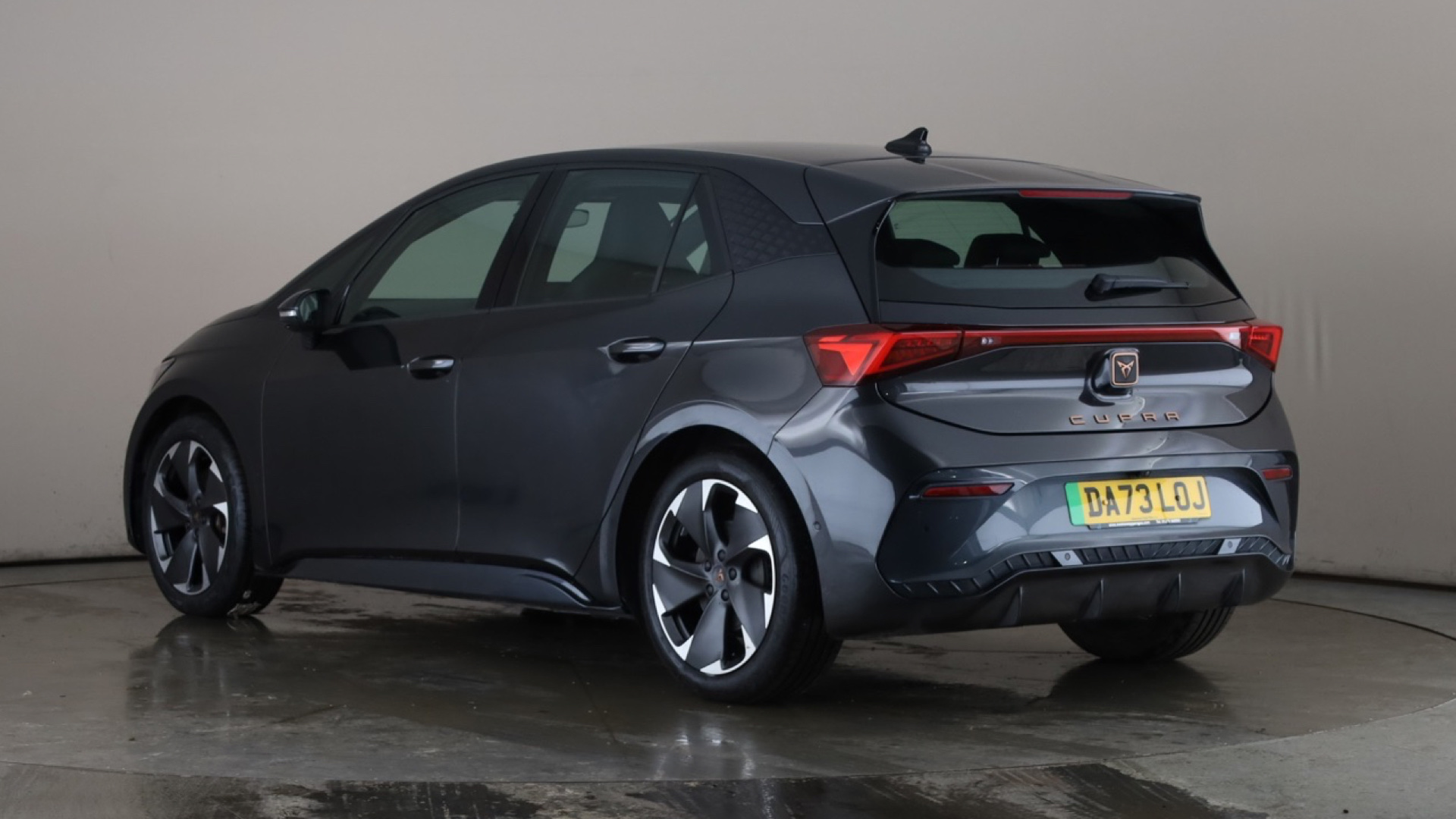 4027763 150kW V1 58kWh 5dr Auto