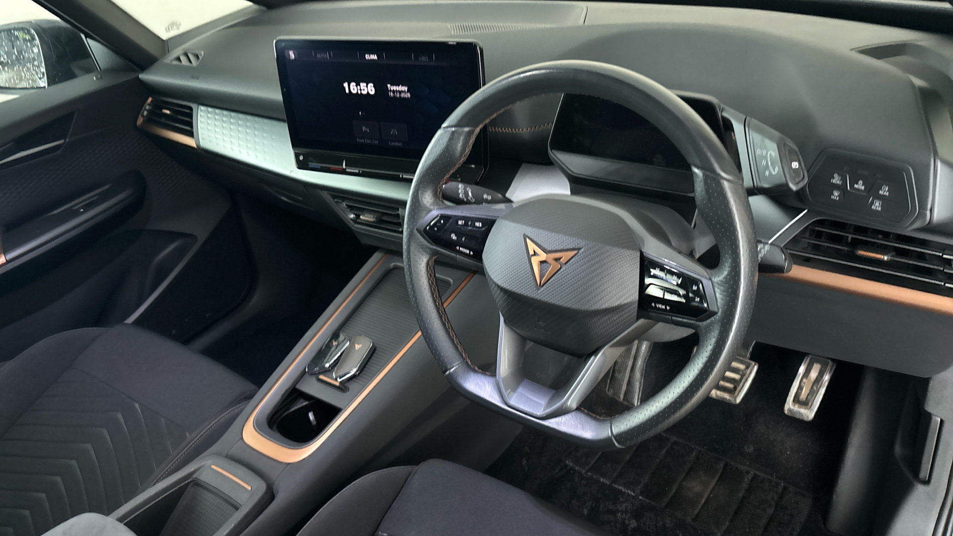 4027763 150kW V1 58kWh 5dr Auto