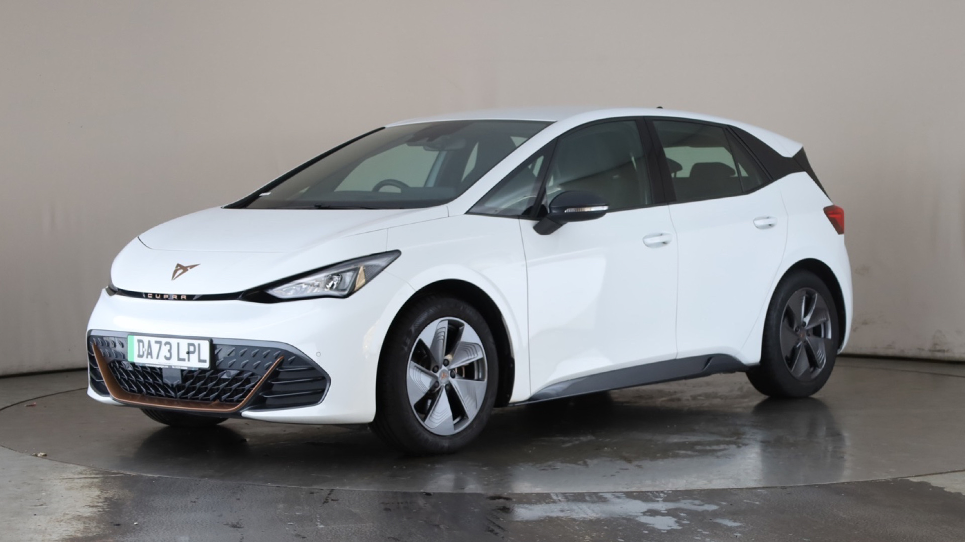 150kW V1 58kWh 5dr Auto