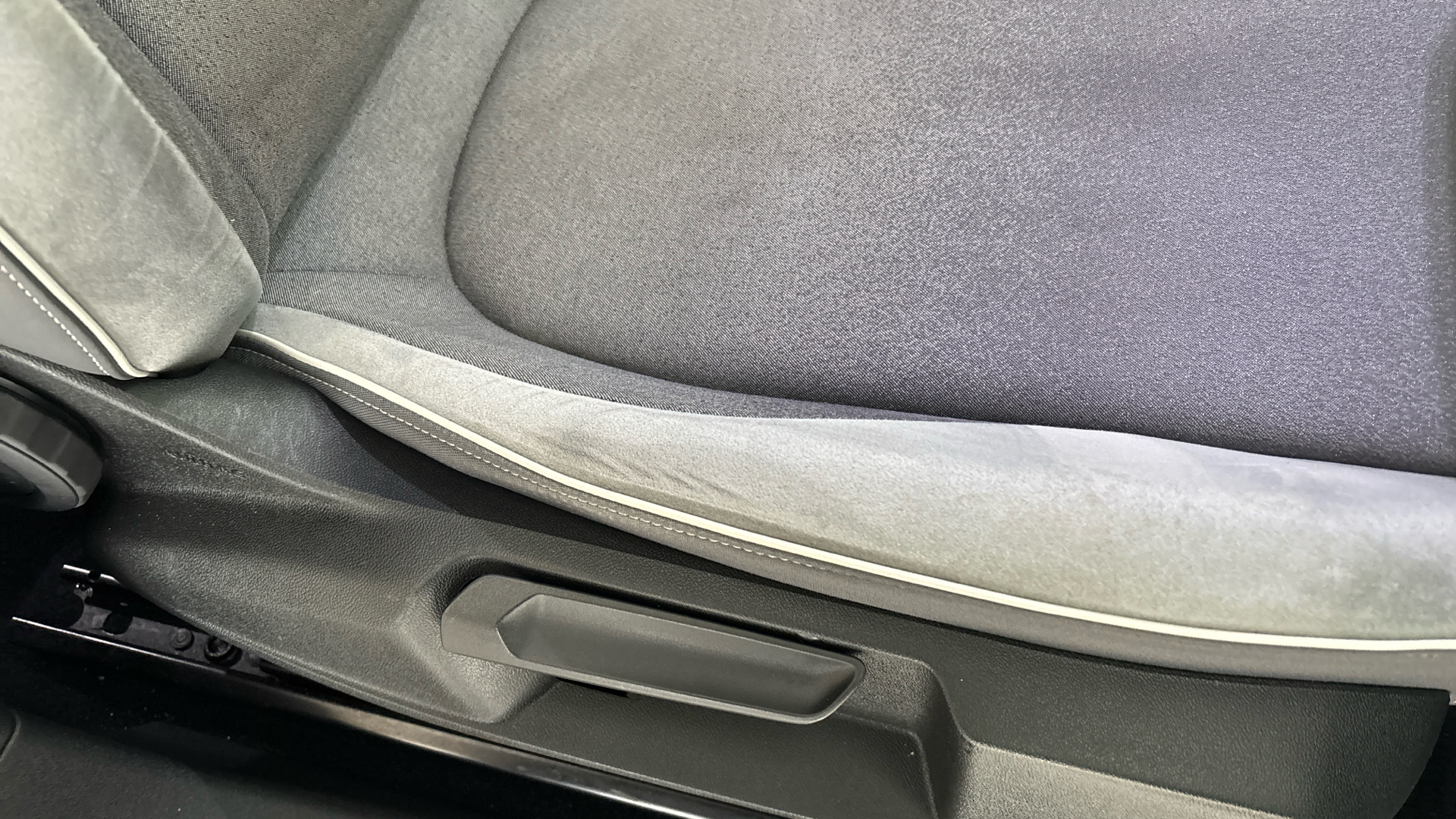 4027744 150kW Family Pro Performance 58kWh 5dr Auto