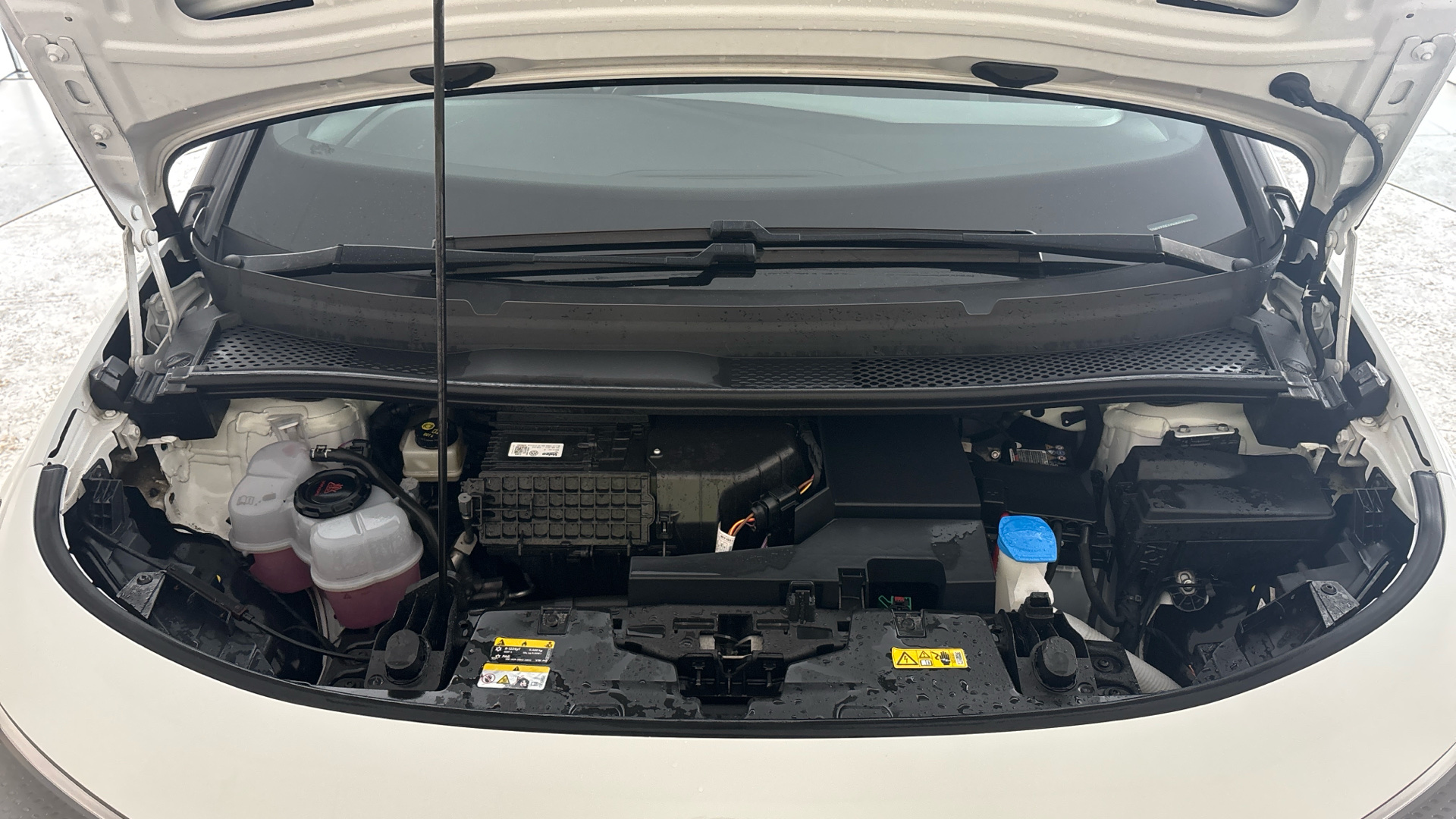 4027744 150kW Family Pro Performance 58kWh 5dr Auto