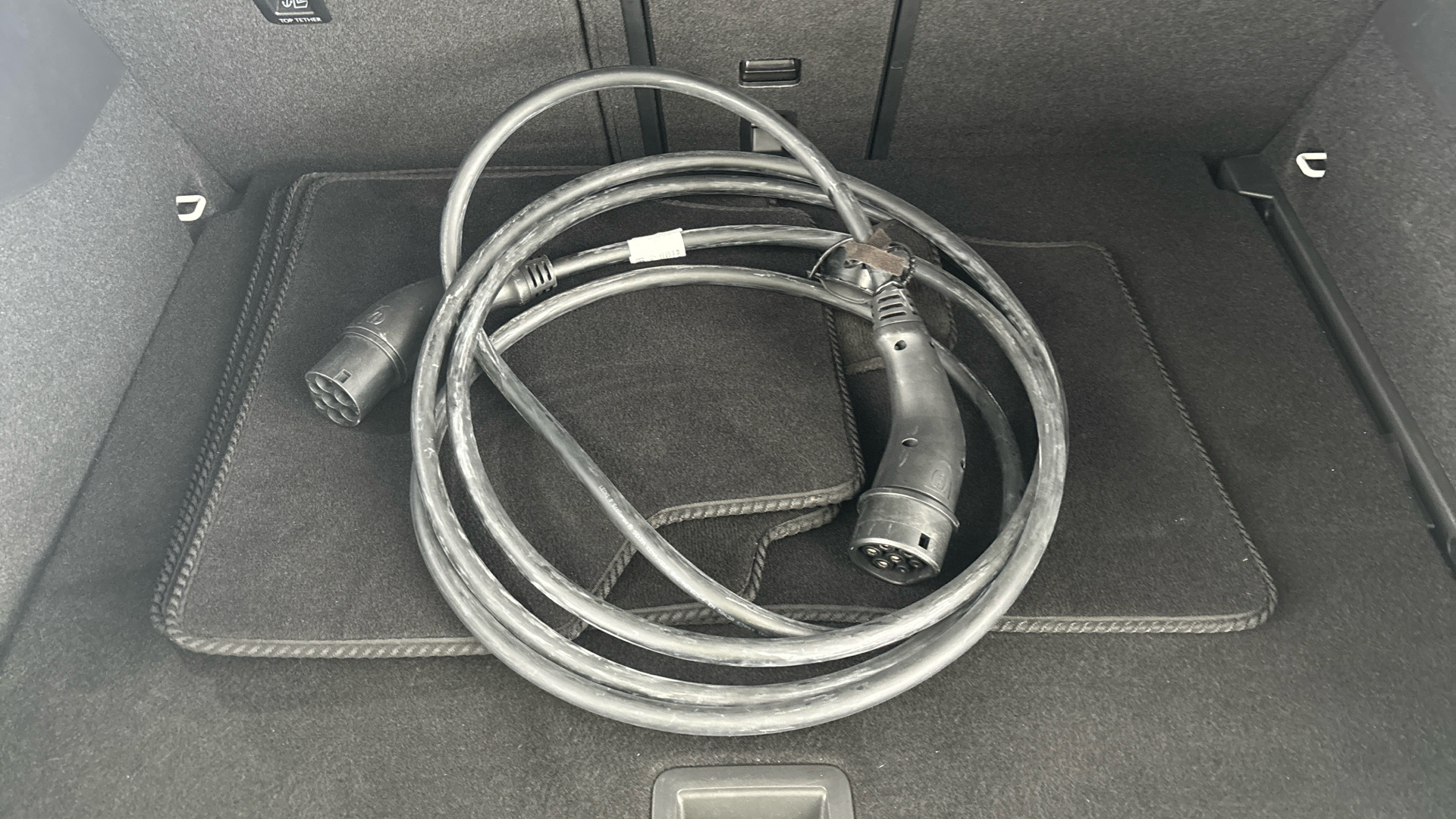 4027744 150kW Family Pro Performance 58kWh 5dr Auto