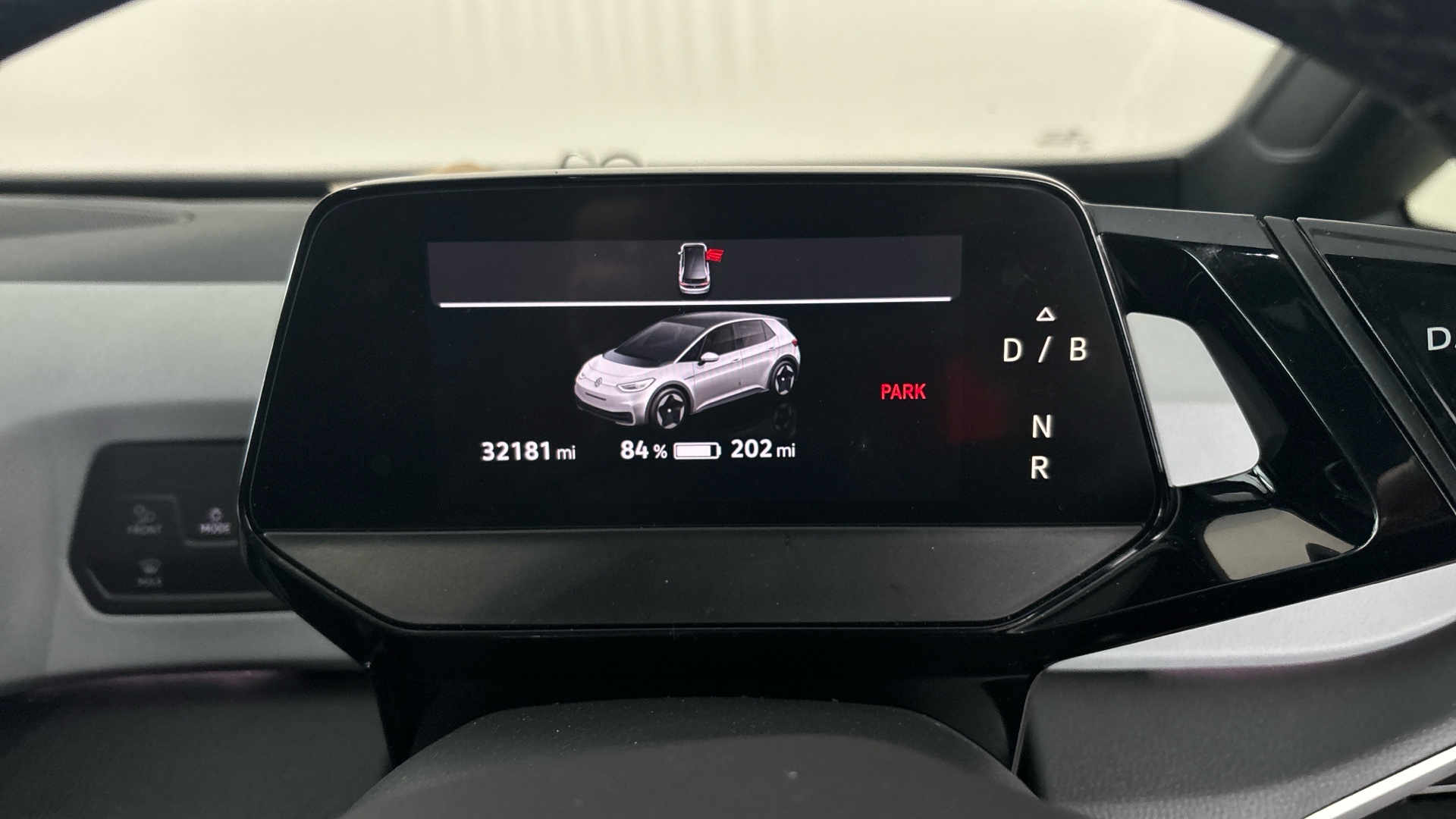 4021007 150kW Family Pro Performance 58kWh 5dr Auto