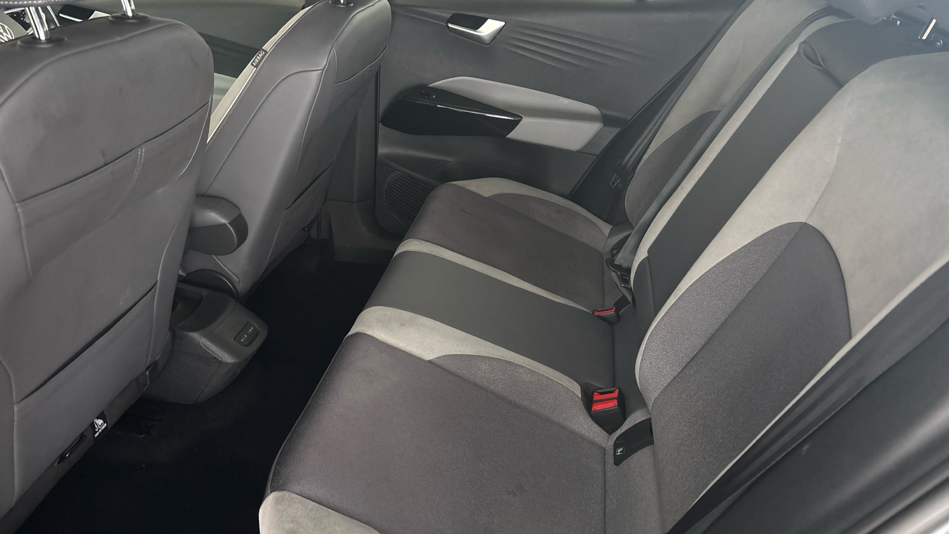 4021007 150kW Family Pro Performance 58kWh 5dr Auto