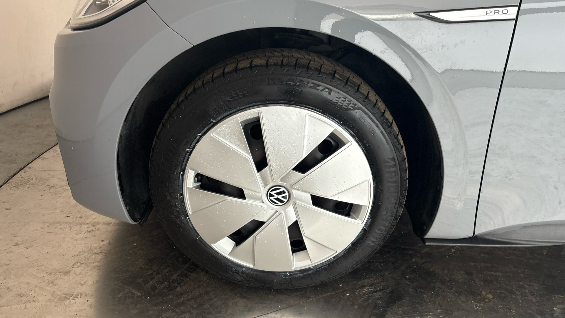 4021007 150kW Family Pro Performance 58kWh 5dr Auto