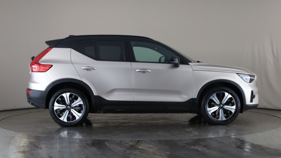 VOLVO XC40 Image 6