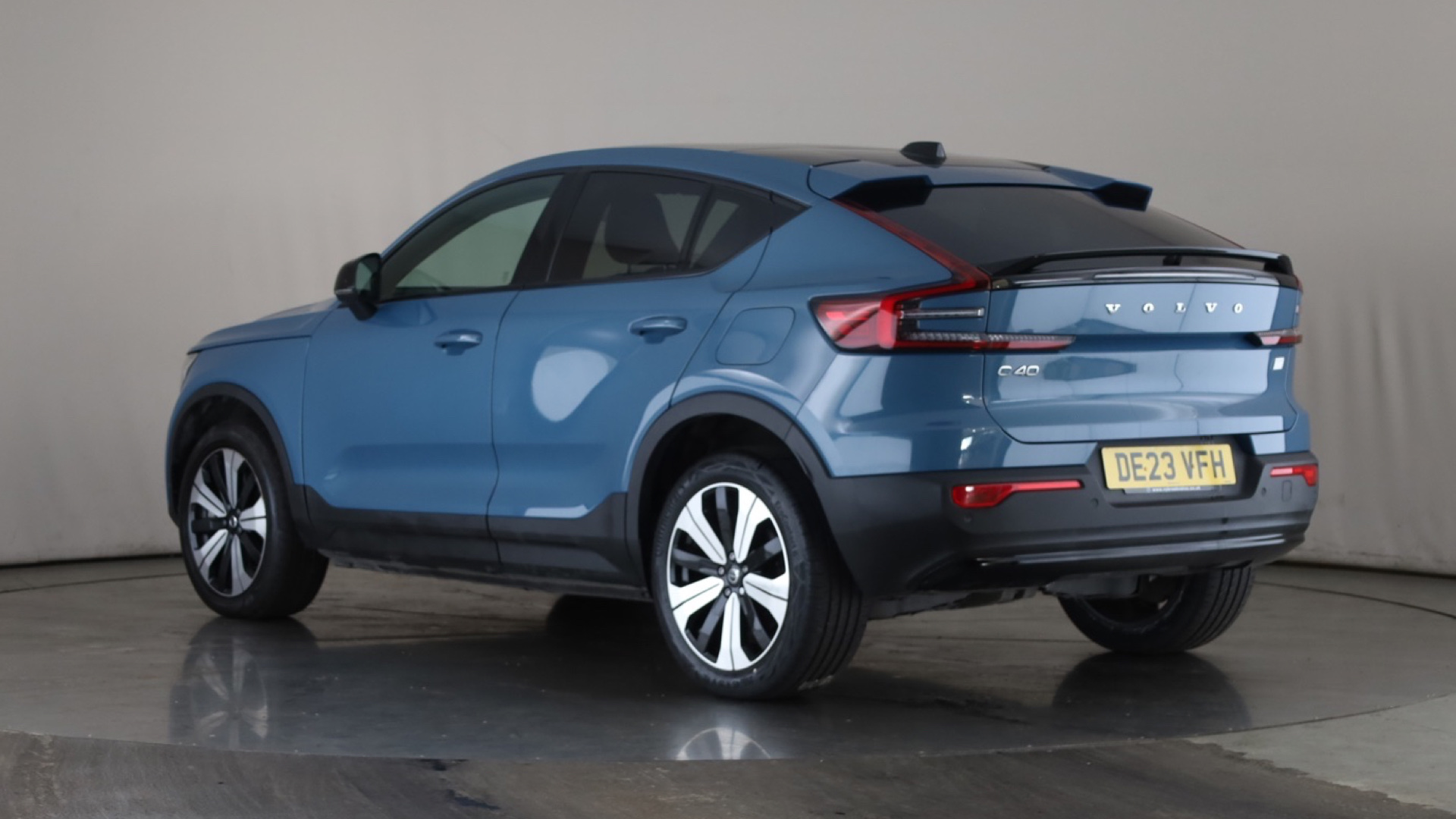 VOLVO C40 C40 ESTATE 170kW Recharge Plus 69kWh 5dr Auto