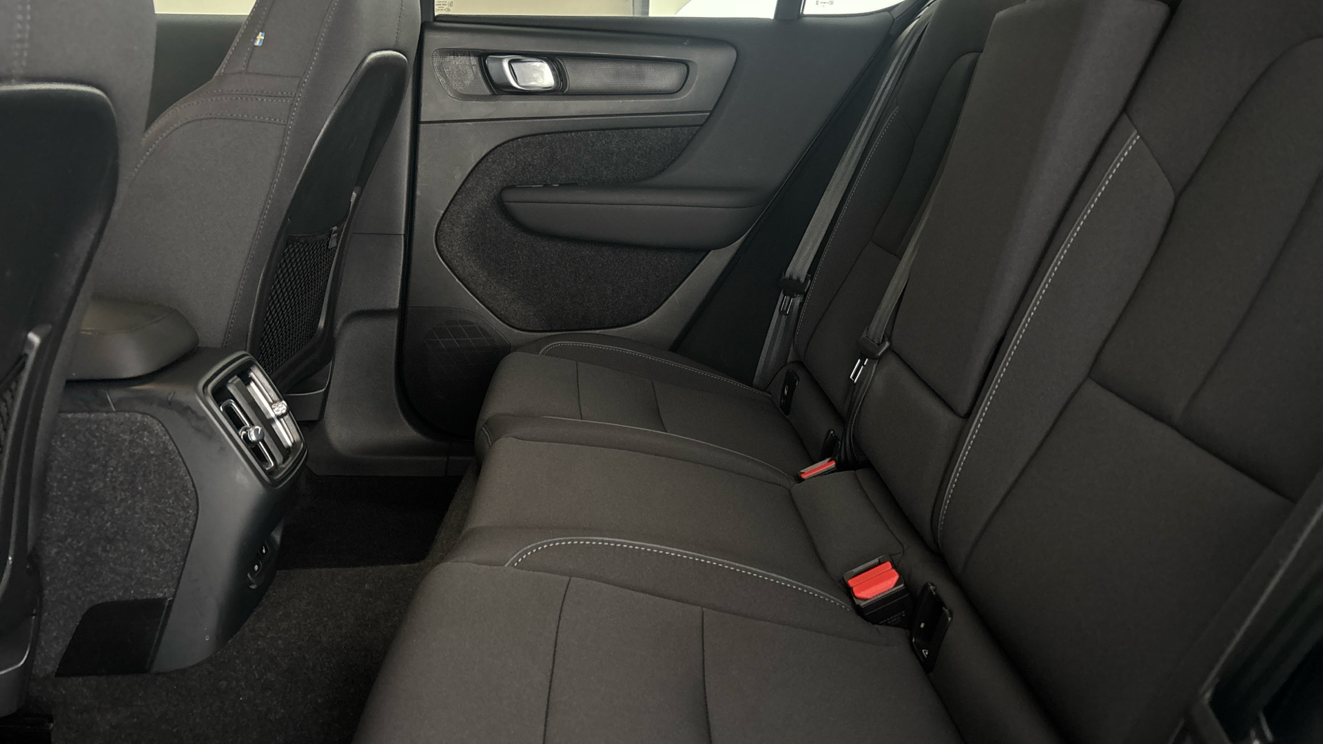 VOLVO C40 C40 ESTATE 170kW Recharge Plus 69kWh 5dr Auto