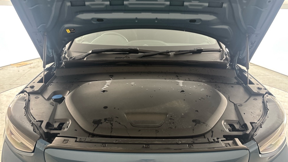 VOLVO C40 Image 16