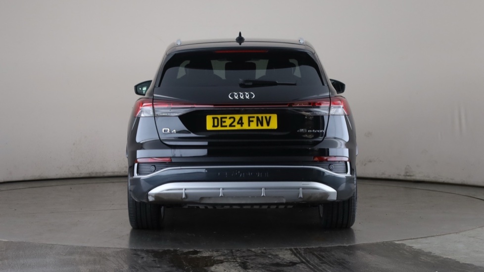 AUDI Q4 Image 4