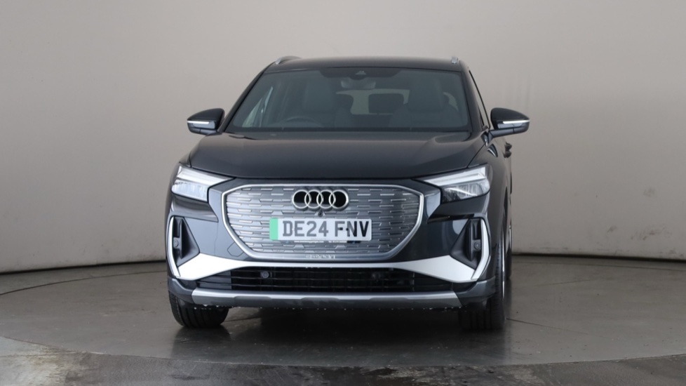 AUDI Q4 Image 8