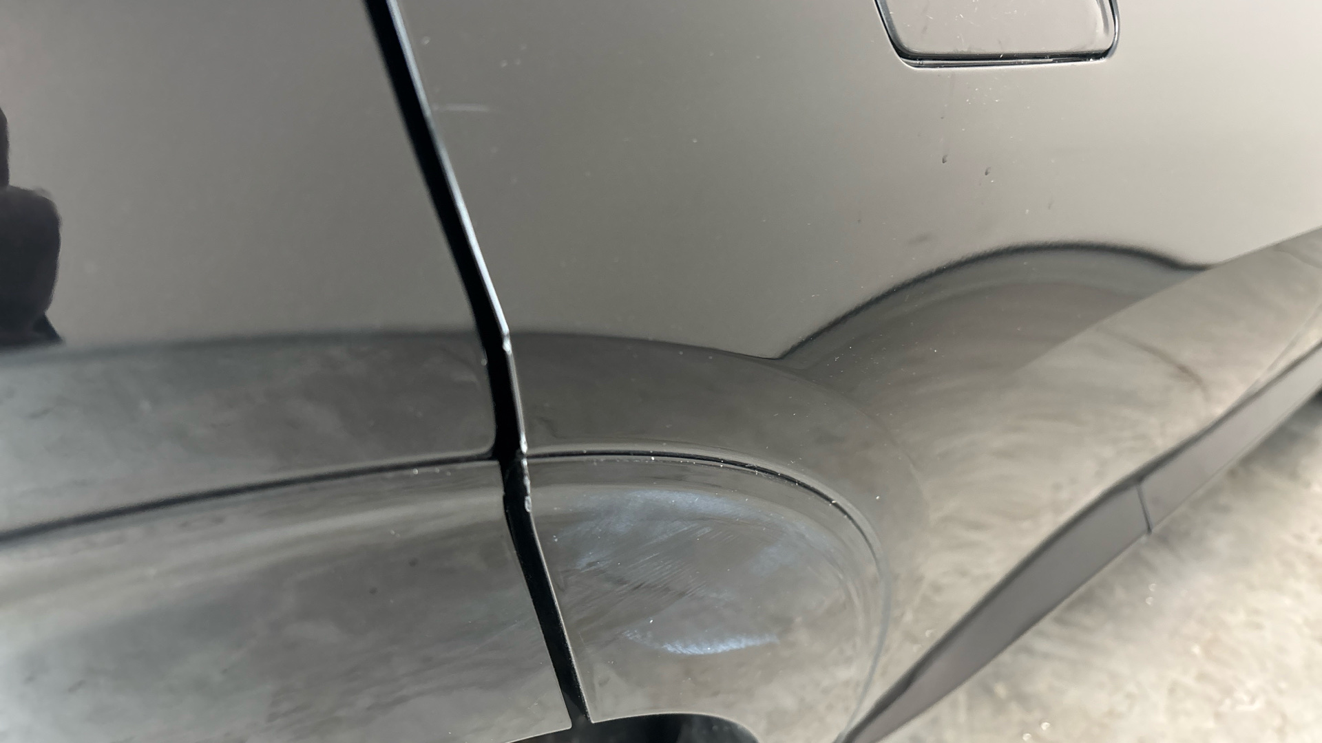 4027585 166kW GT Line 77.4kWh 5dr Auto