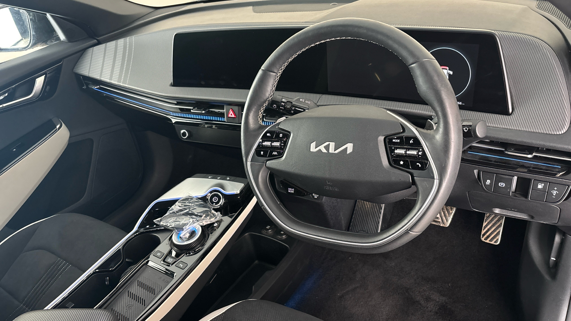 4027585 166kW GT Line 77.4kWh 5dr Auto