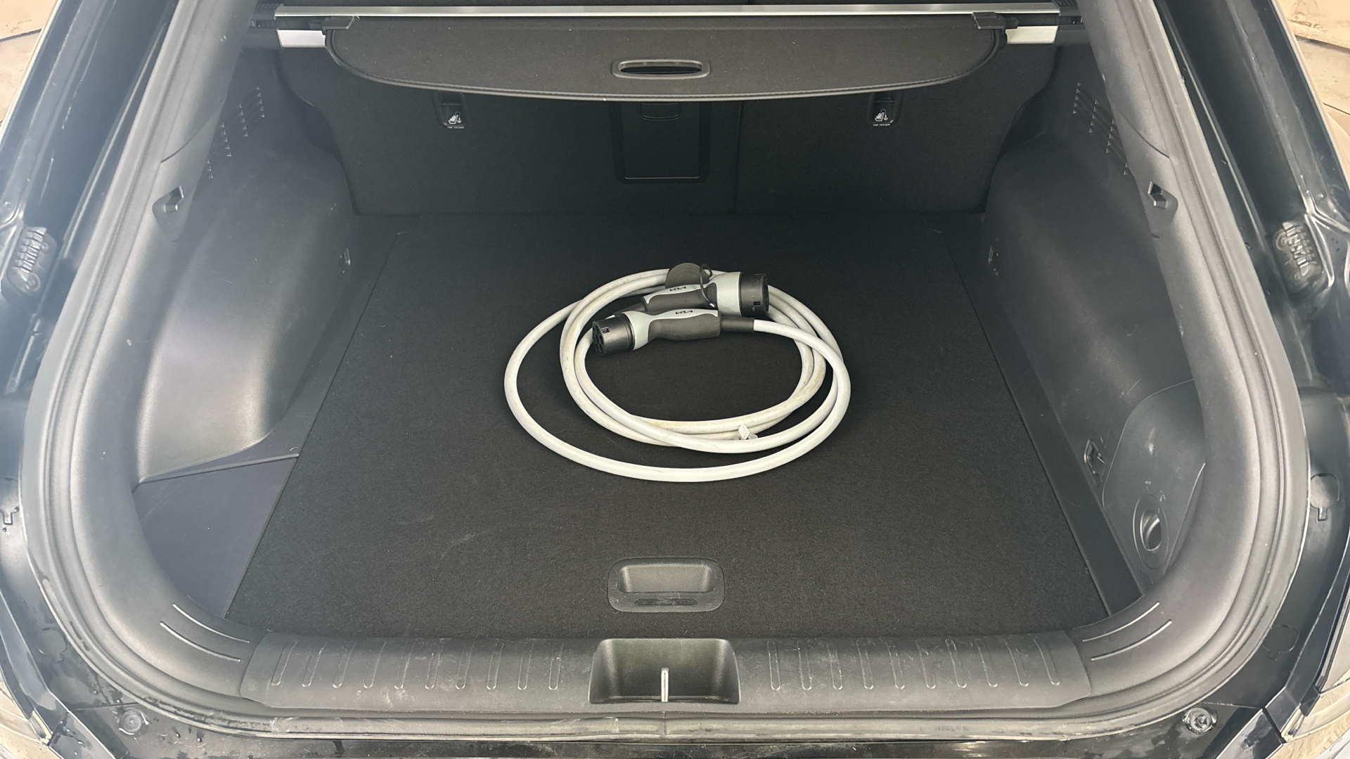 4027585 166kW GT Line 77.4kWh 5dr Auto