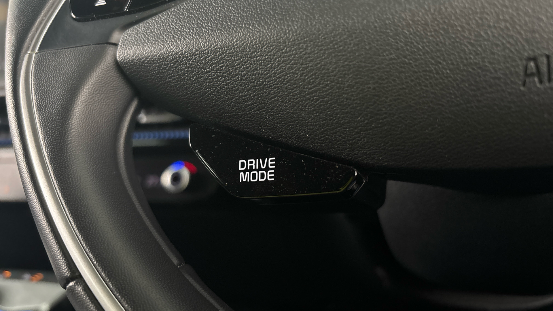 4027585 166kW GT Line 77.4kWh 5dr Auto