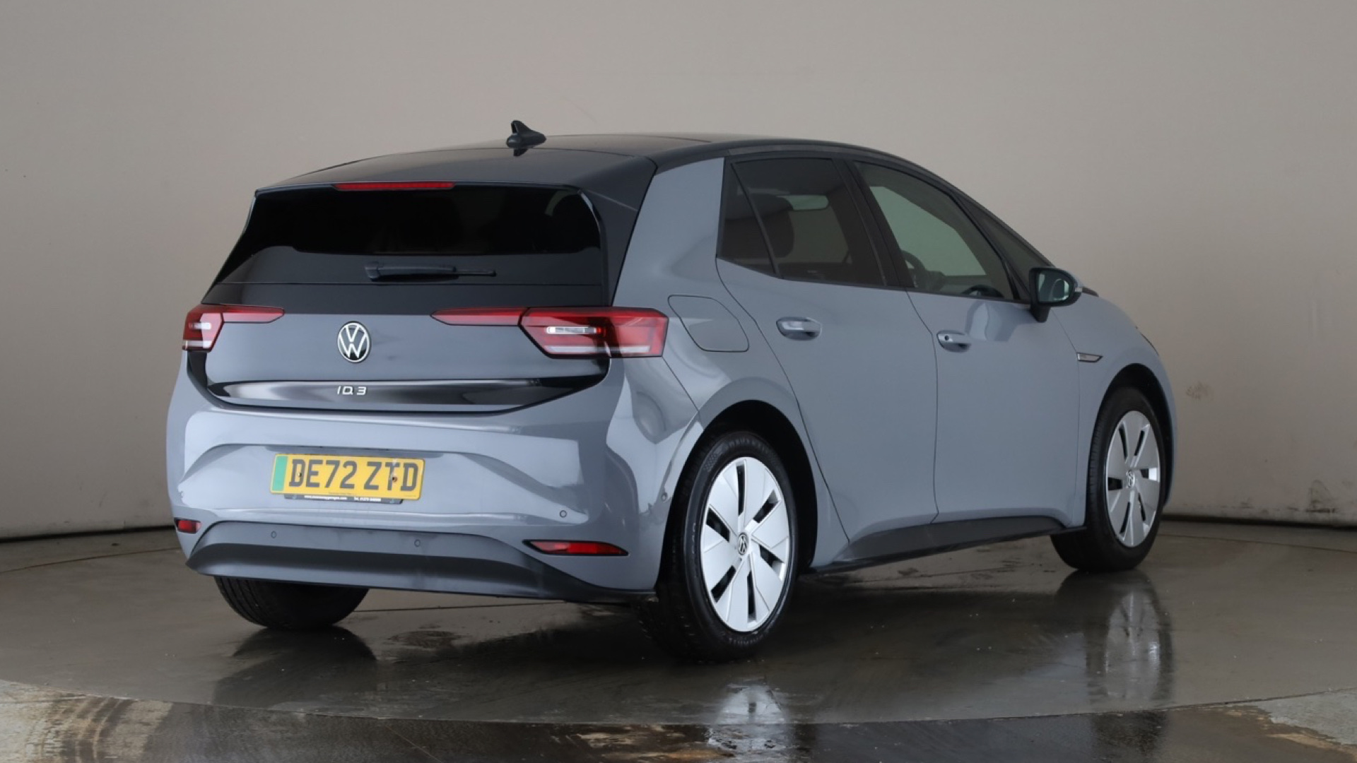 4058243 150kW Family Pro Performance 58kWh 5dr Auto