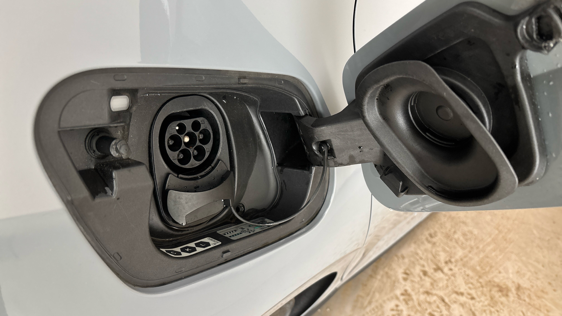 4058243 150kW Family Pro Performance 58kWh 5dr Auto