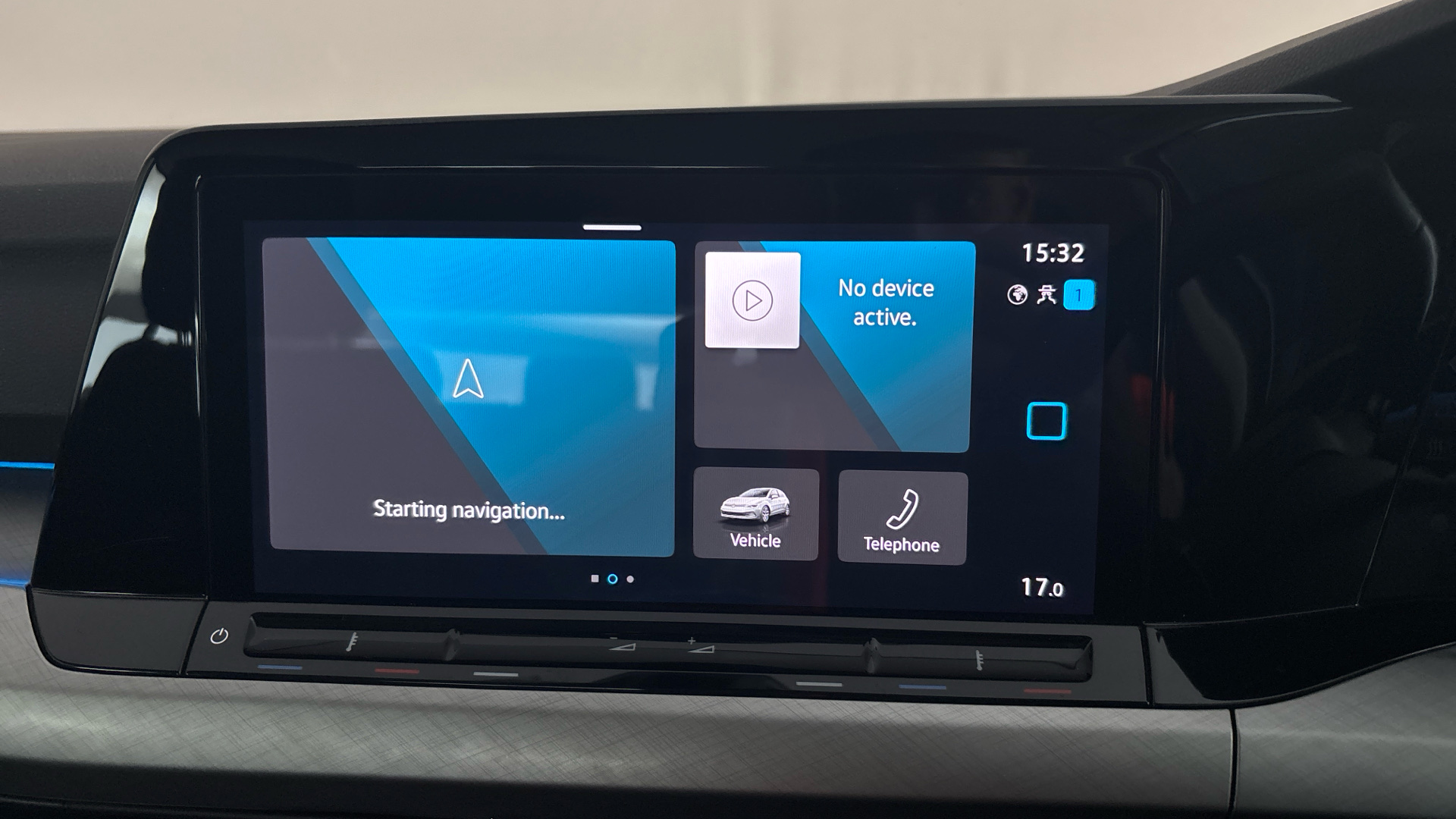 4020661 1.5 eTSI 150 Life 5dr DSG