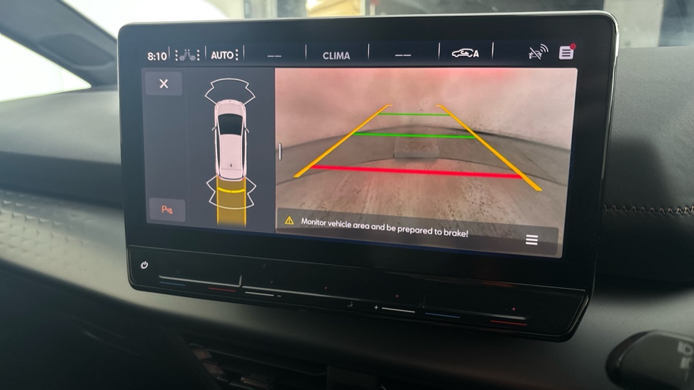 CUPRA BORN reverse camera