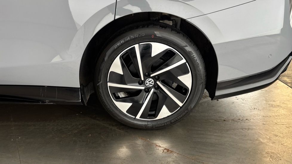 VOLKSWAGEN ID.7 Image 18