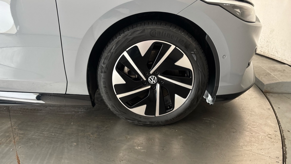 VOLKSWAGEN ID.7 Image 20