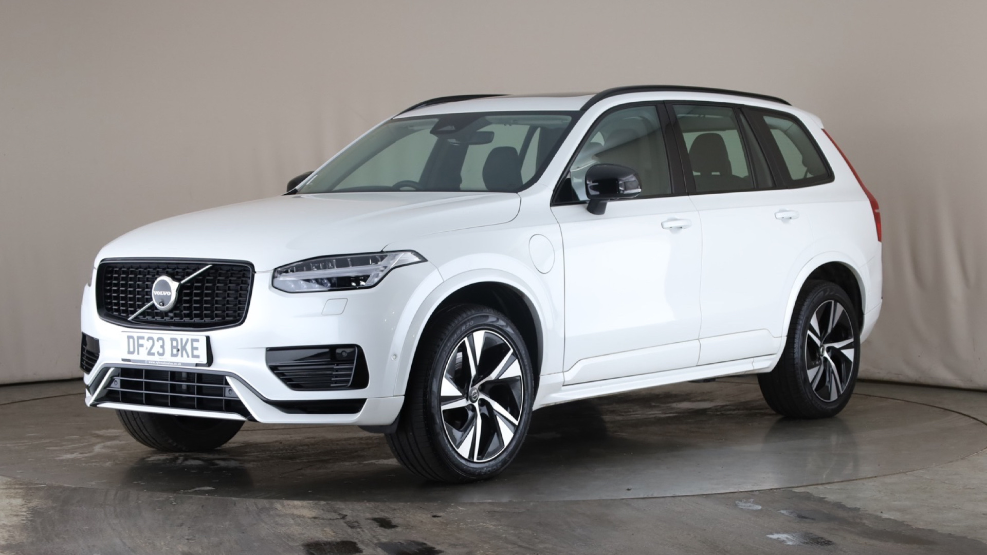 2.0 T8 [455] RC PHEV Plus Dark 5dr AWD Geartronic