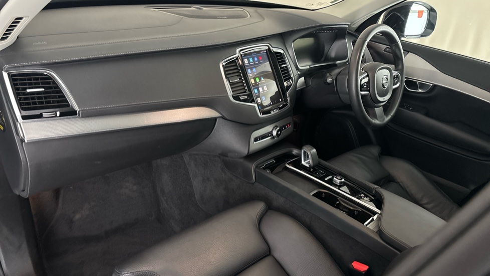 VOLVO XC90 Image 10