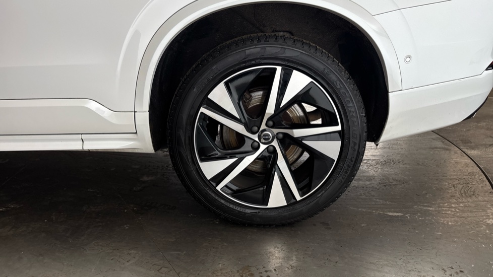 VOLVO XC90 Image 18
